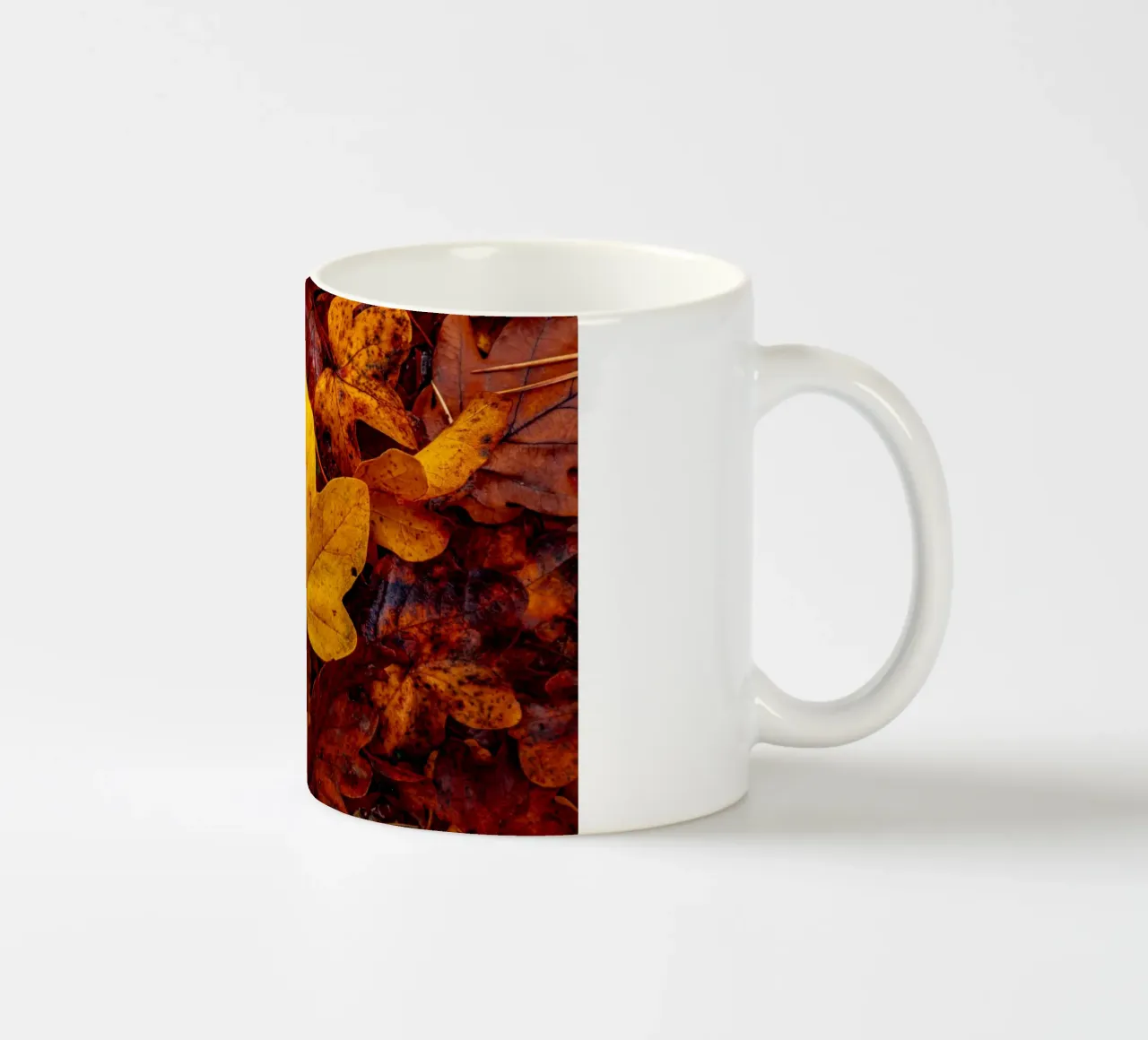 Foglia d'acero gialla tazza in ceramica da Marcus Beckert | Fotografie