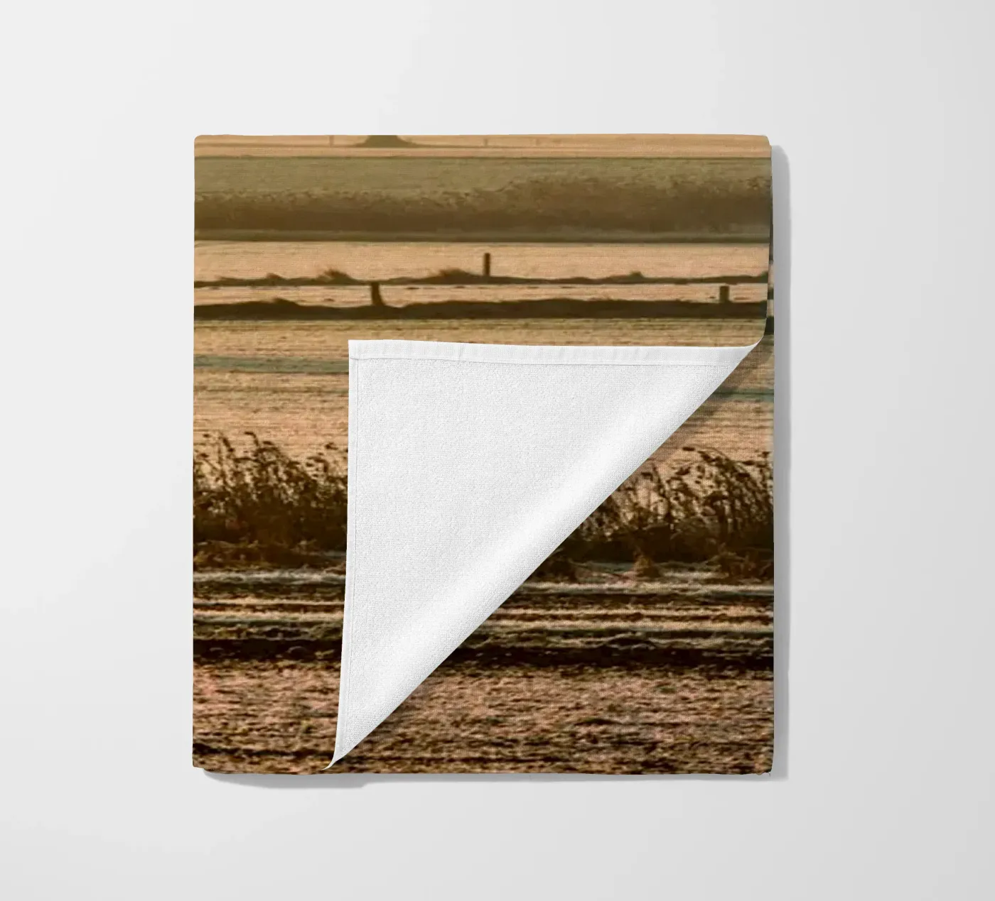 old farm telo mare da pastel color shape