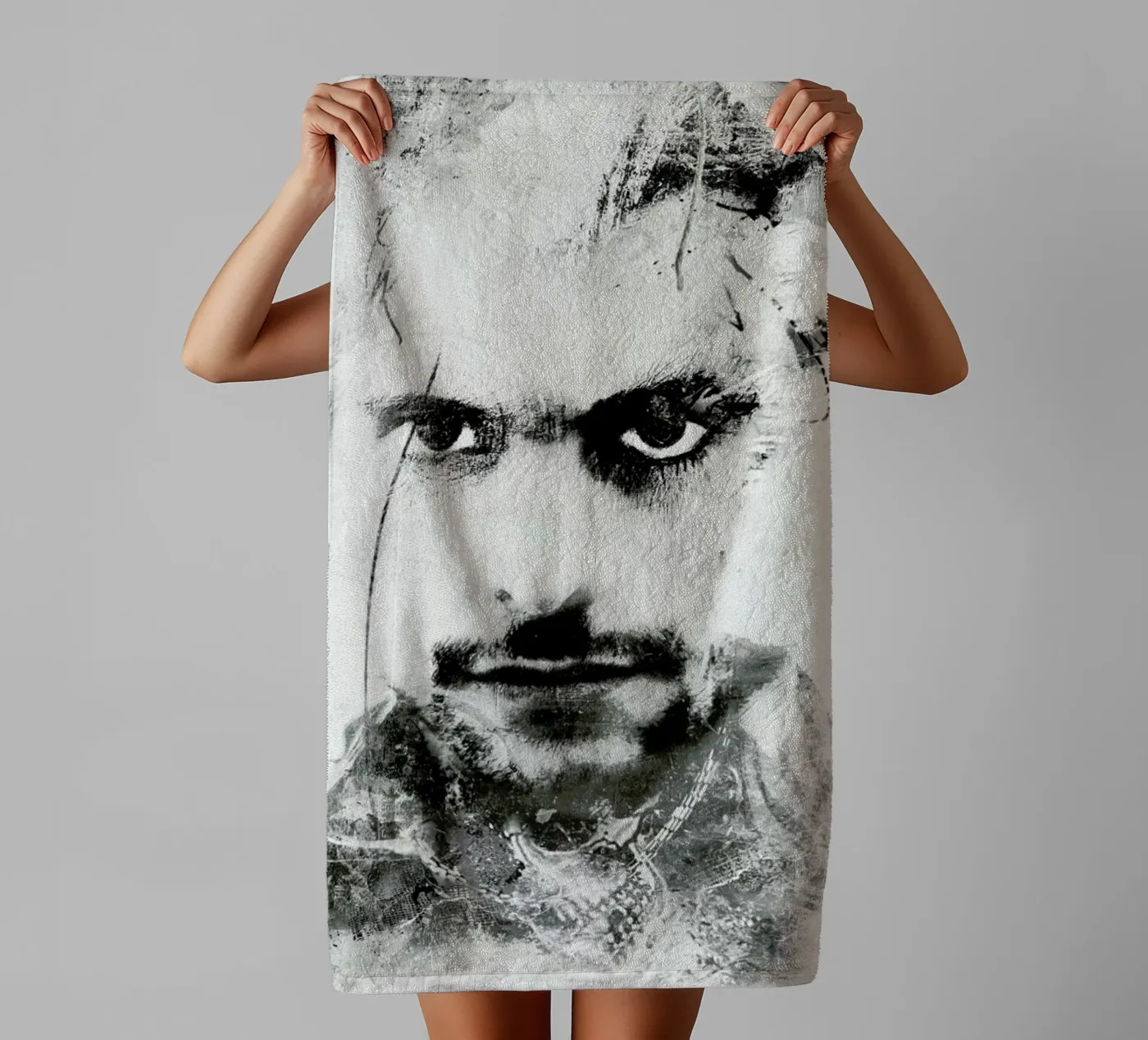 Glam towel by Sandrine Pagnoux