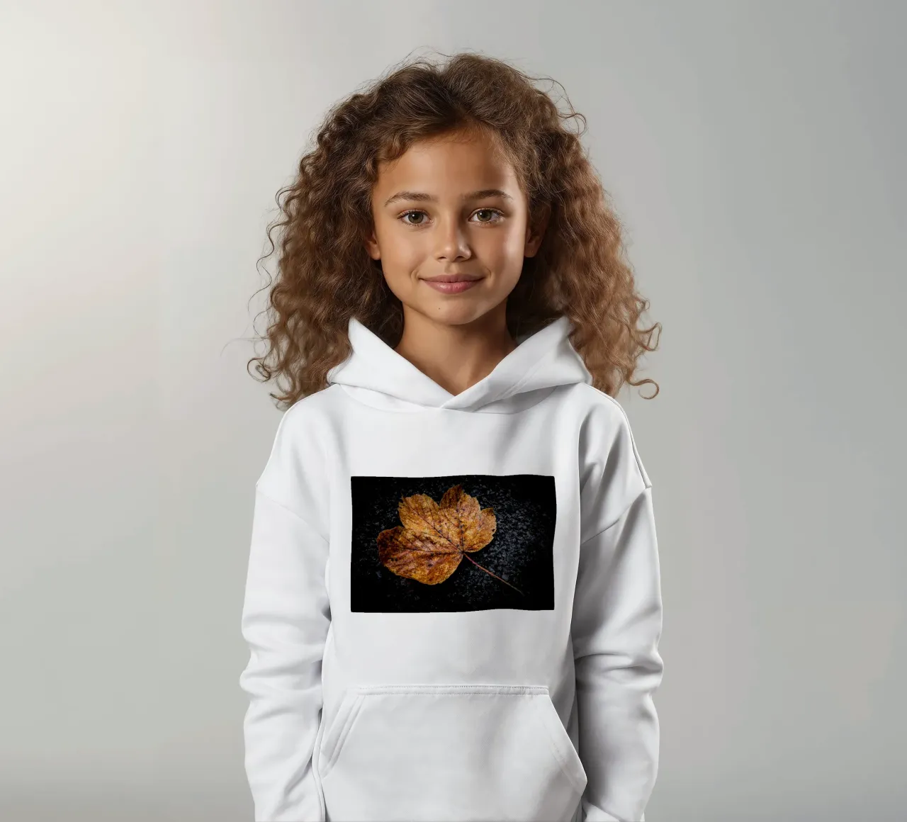 Feuille d'érable jaune sweat à capuche enfant de Marcus Beckert | Fotografie