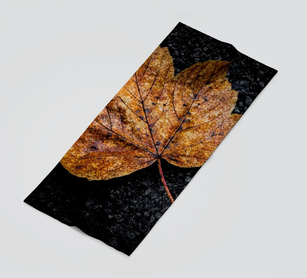 Foglia d'acero gialla telo mare da Marcus Beckert | Fotografie