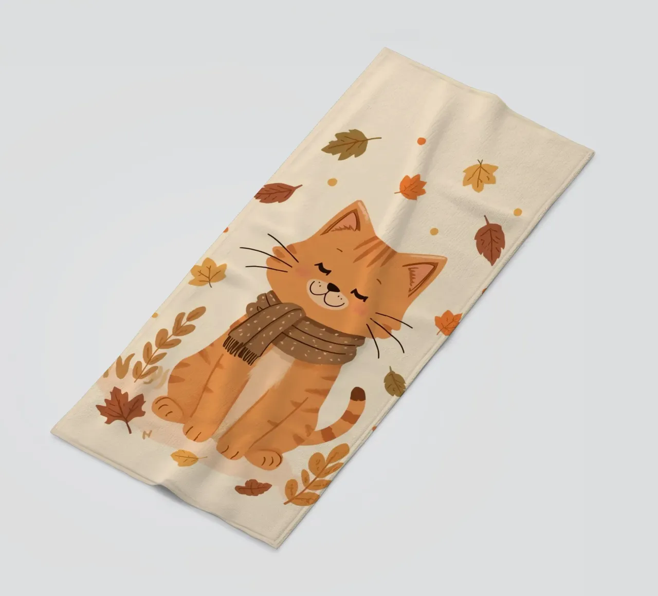 Gatto arancione con sciarpa e foglie d'autunno telo mare da DesignDoodle