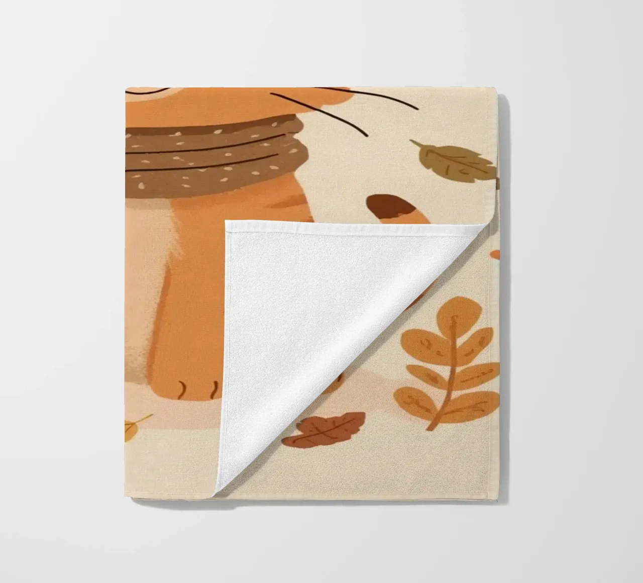 Gatto arancione con sciarpa e foglie d'autunno telo mare da DesignDoodle