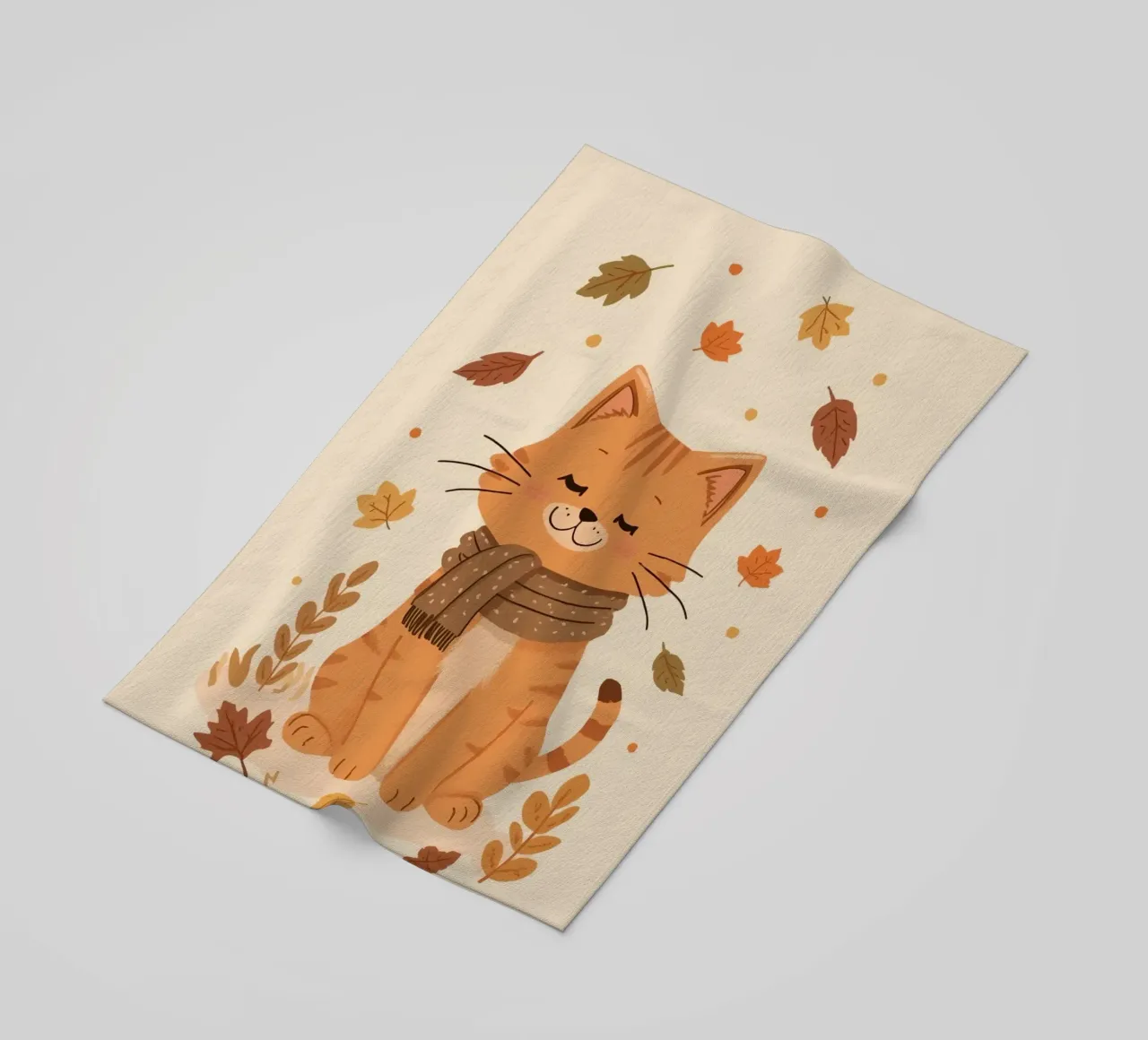 Gatto arancione con sciarpa e foglie d'autunno telo mare da DesignDoodle