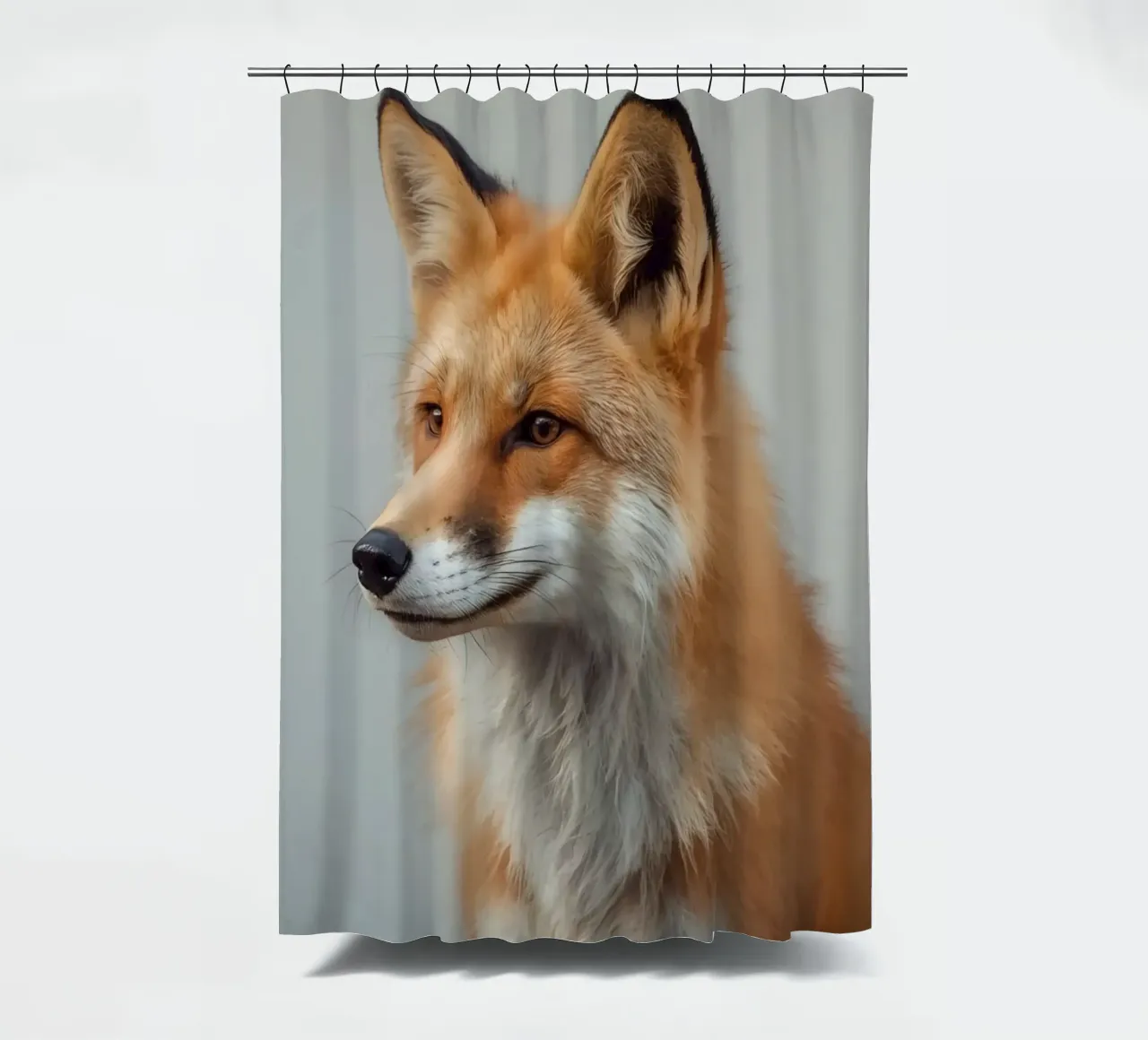 Rotfuchs Porträt nach links blickend Duschvorhang von DesignDoodle