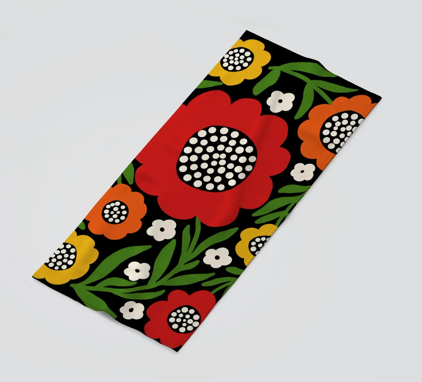 Fresh rustic bloom strandhanddoek van TijanaArtStudio88