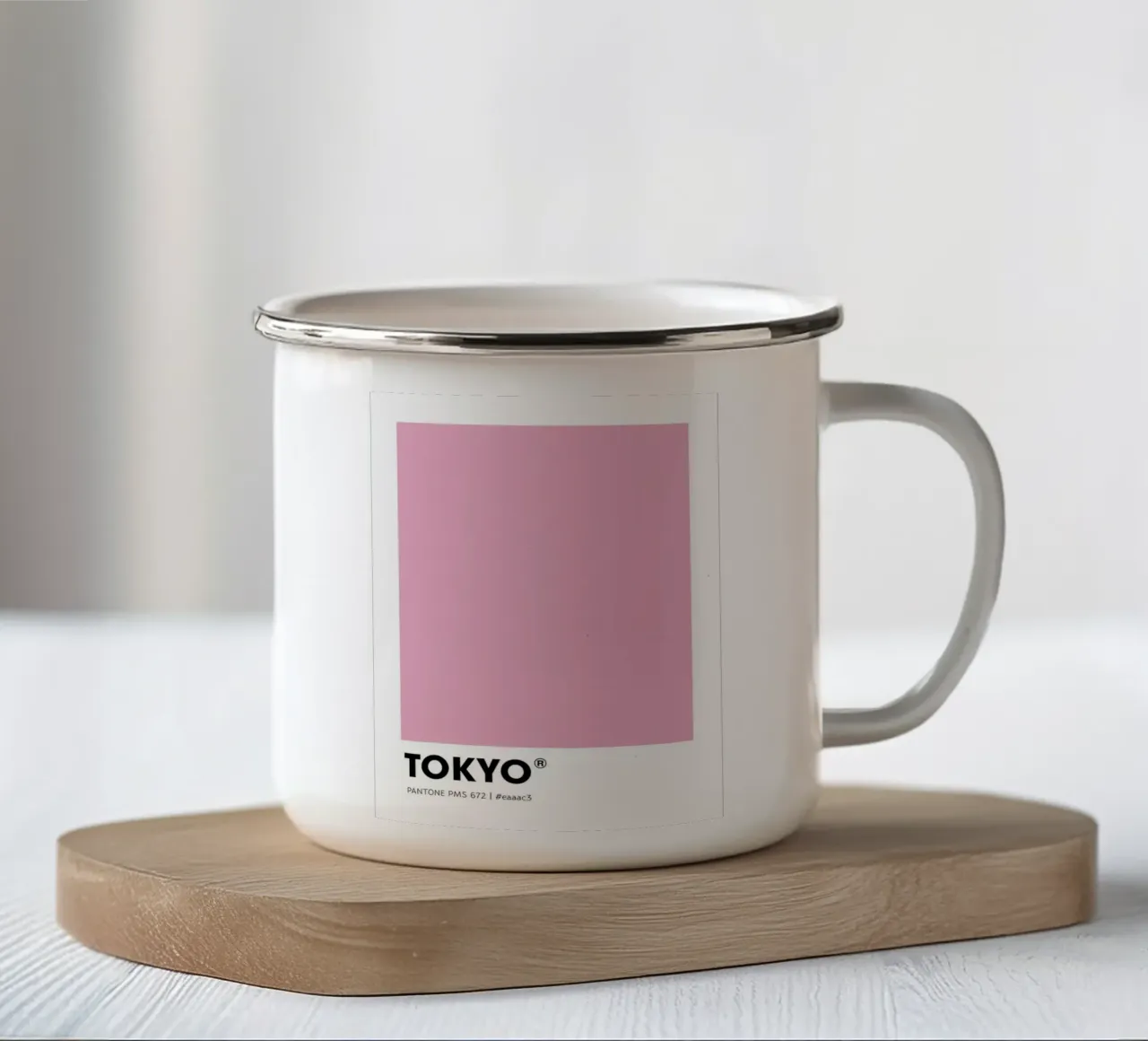 Tokyo tazza in smalto da Sabine Klein