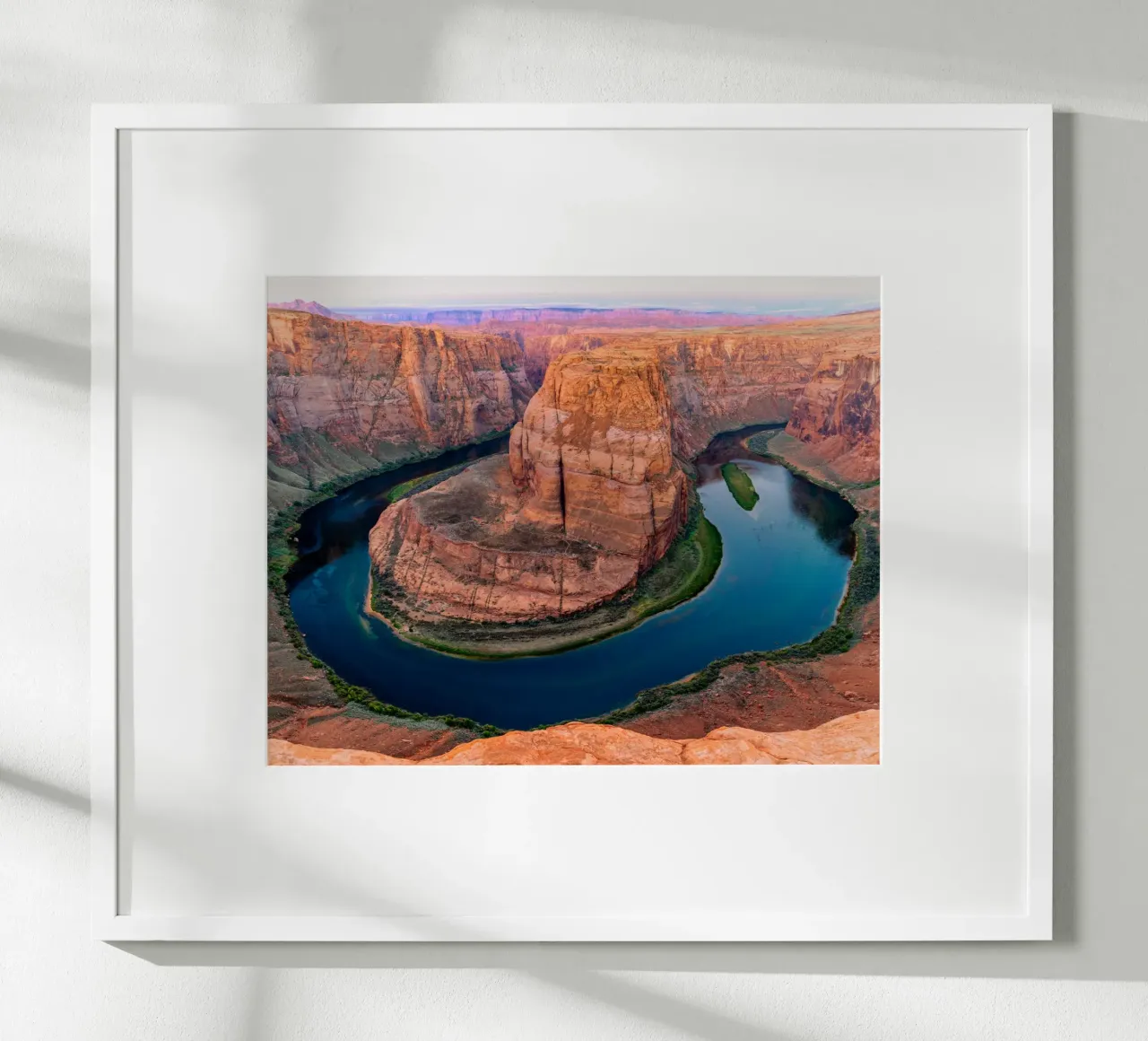 Ansa a ferro di cavallo del fiume Colorado, Arizona poster con telaio in legno da anderm