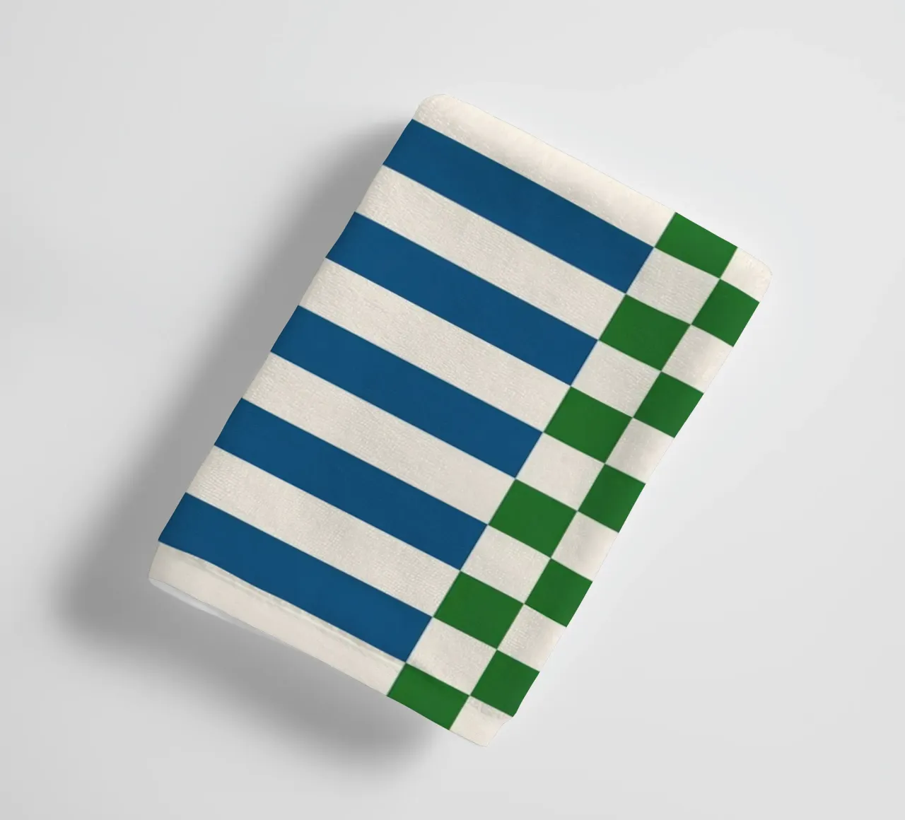 Green and blue checks and lines asciugamano da bagno da TijanaArtStudio88