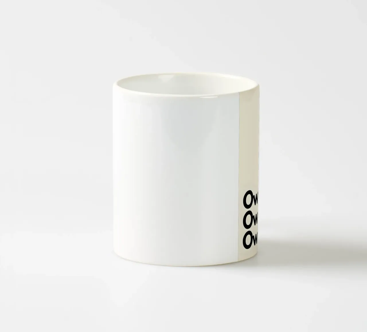 "Own lane. Own race. Own pace." tazza in ceramica da Type & Tape
