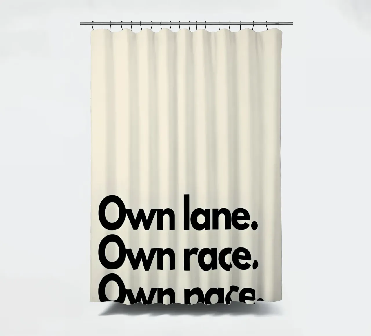"Own lane. Own race. Own pace." tenda da doccia da Type & Tape