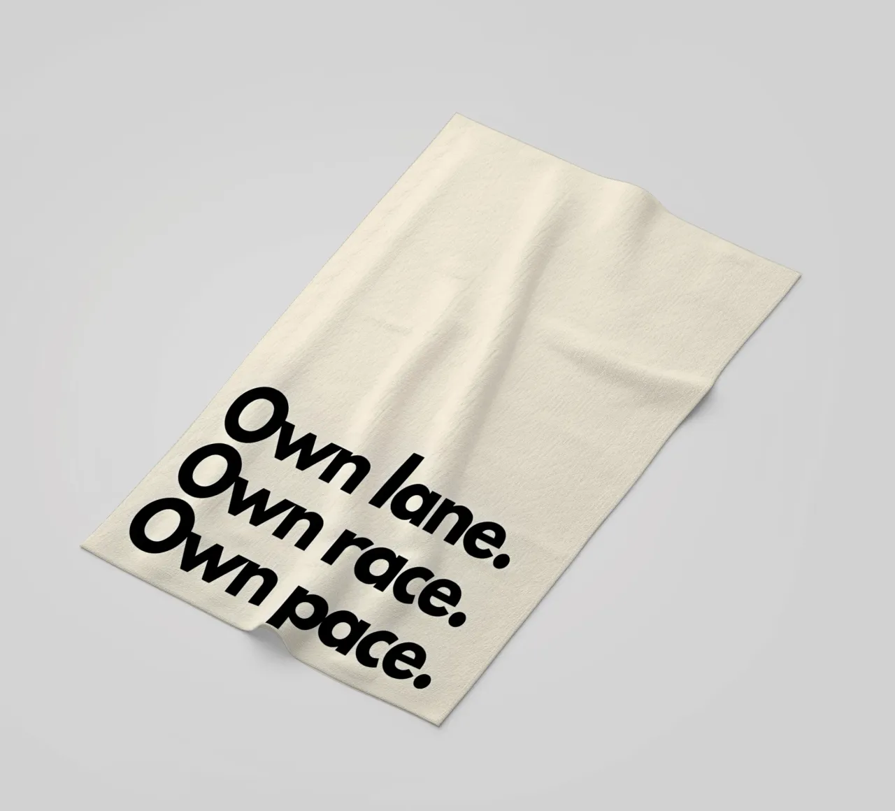 "Own lane. Own race. Own pace." telo mare da Type & Tape
