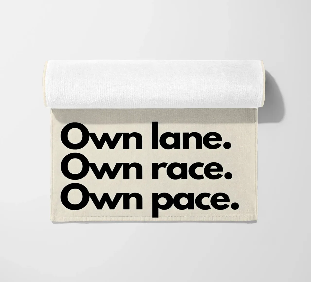 "Own lane. Own race. Own pace." telo mare da Type & Tape