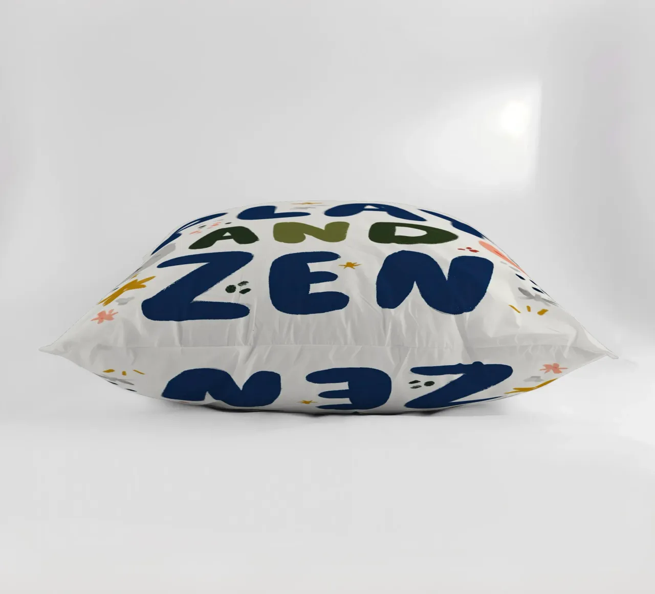 Play And Zen No 03 cuscino da treechild