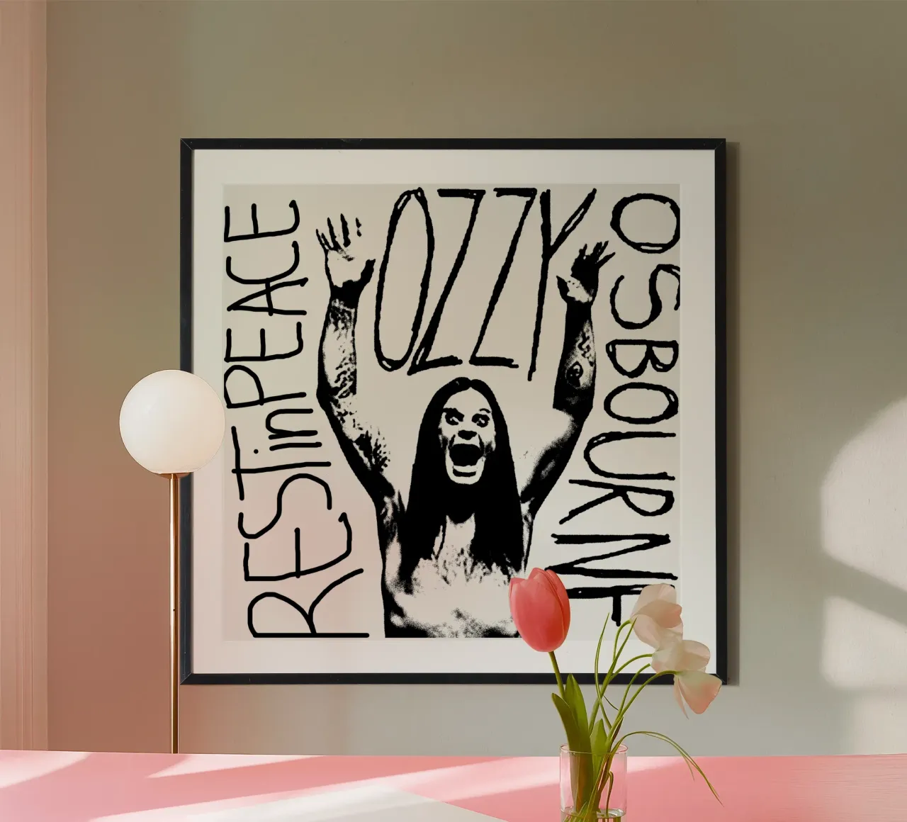 Maglietta essenziale RIP Prince of Darkness poster da mannys_artt