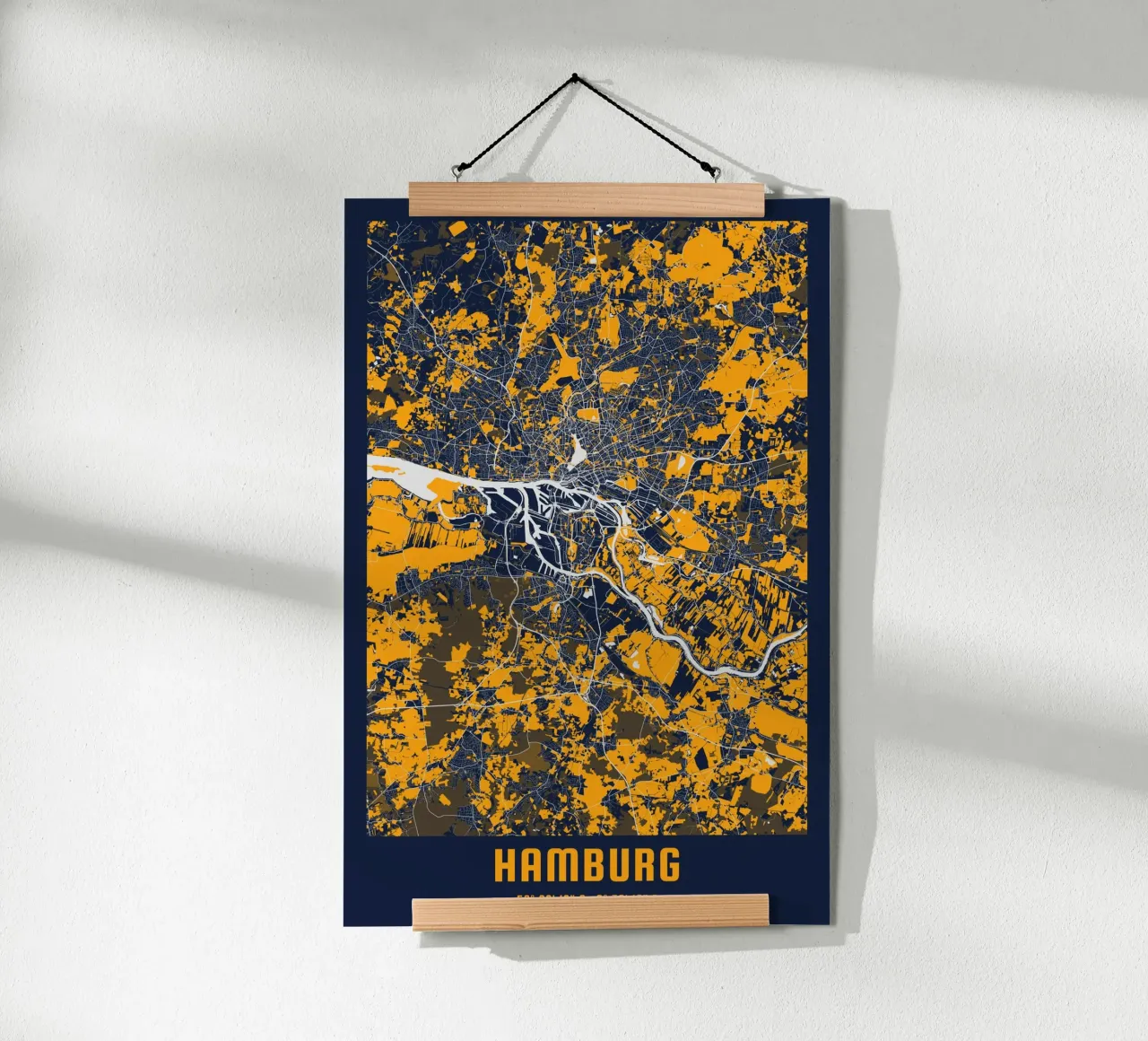 Stampa d'arte di Amburgo - Mappa geometrica della città poster con telaio in legno da CityMapPoster