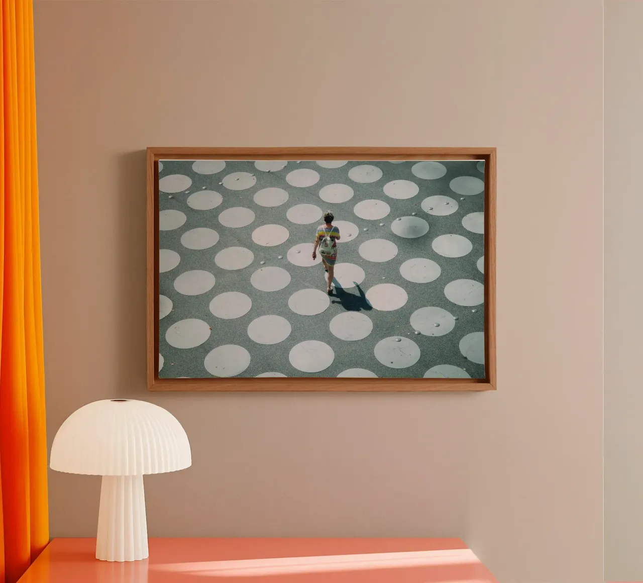 Dots tela con Cornice a cassetta da Thilo Grøsch