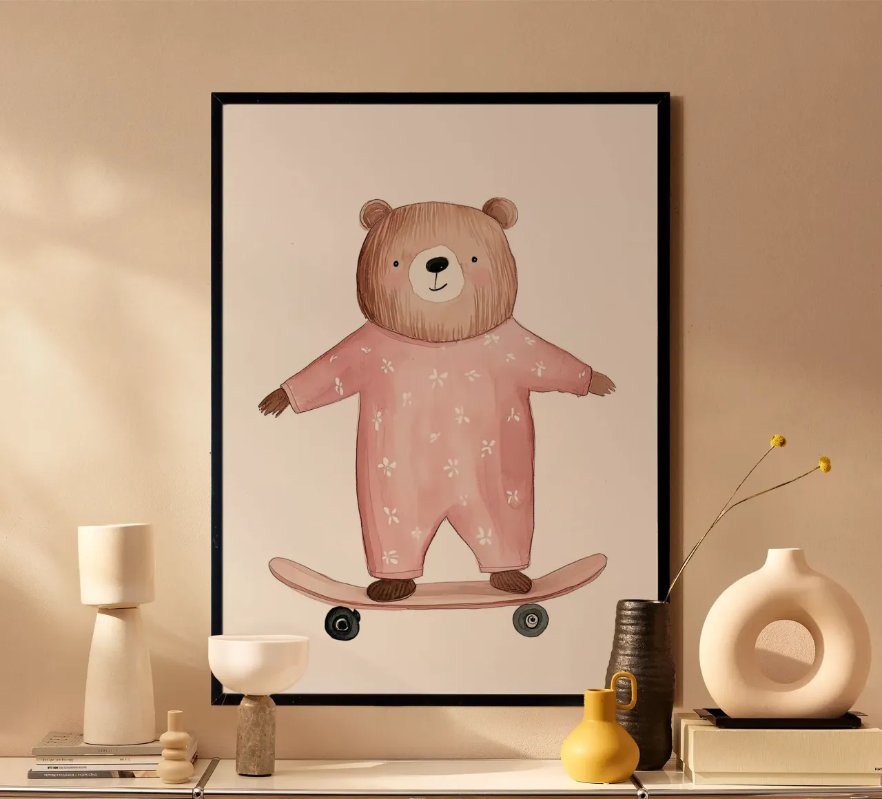 Orso su skateboard poster con telaio in legno da David Müller