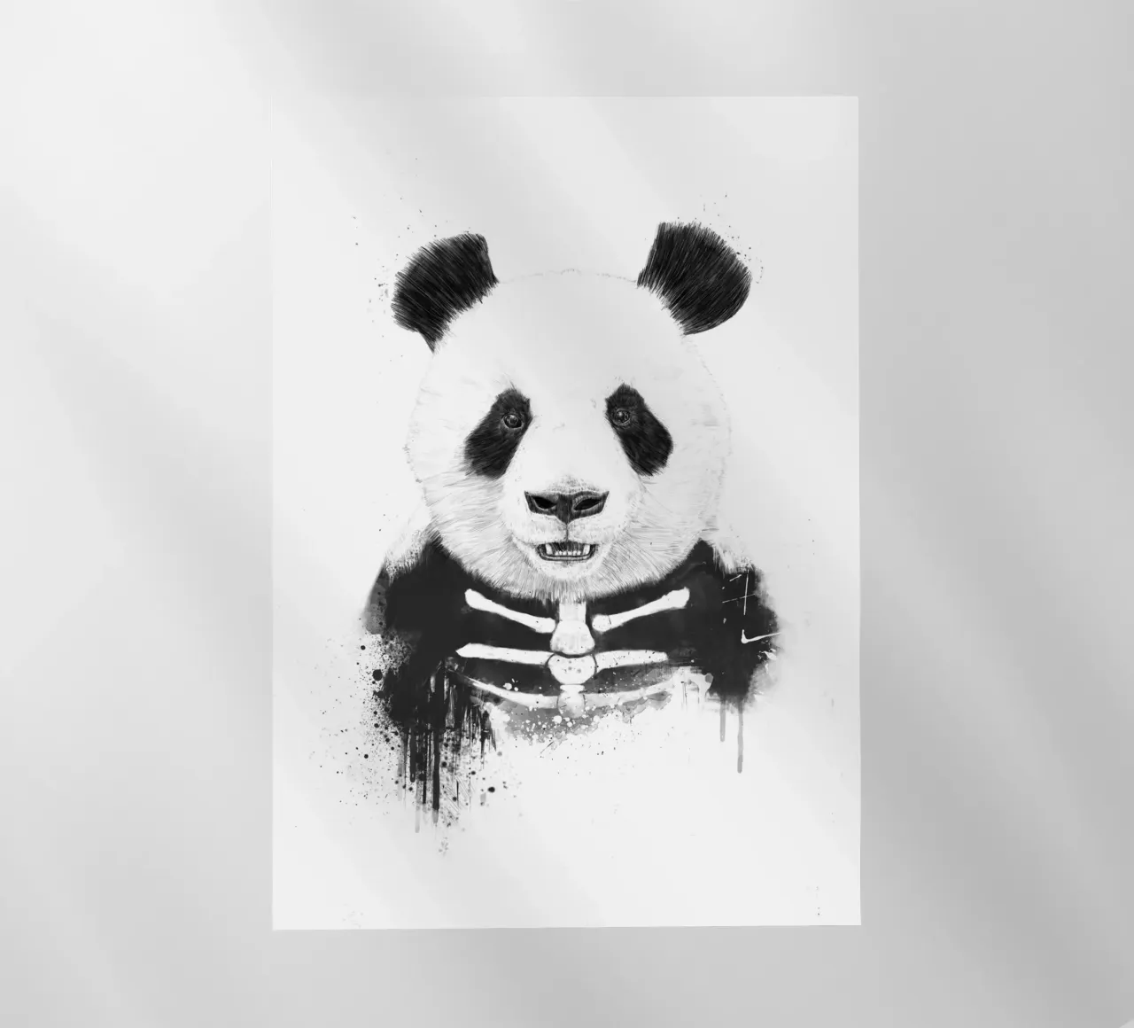Zombie Panda pellicola backlit da Balazs Solti