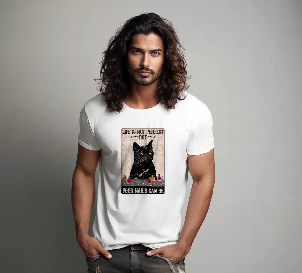 La vita non è perfetta, ma le unghie possono esserlo t-shirt da Arjun