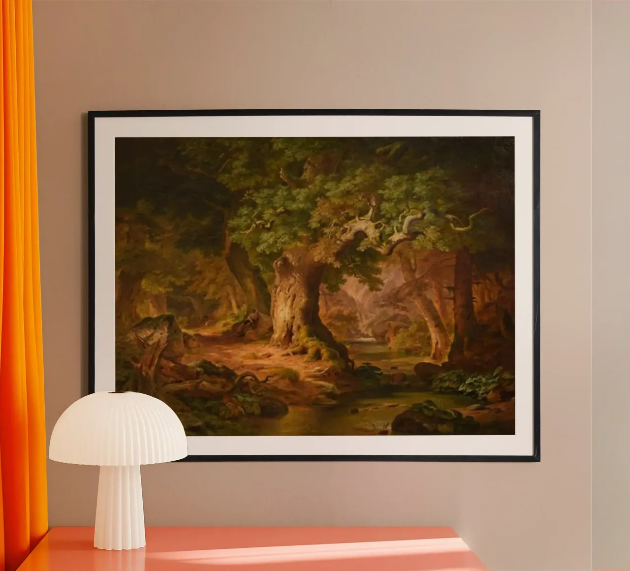Soli nella foresta - Paul Weber poster con telaio in legno da Art In The Sky