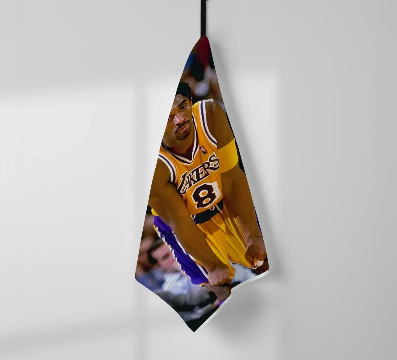 Kobe Bryant scores 60 POINTS torchon de FAKE ARTWORK STORE