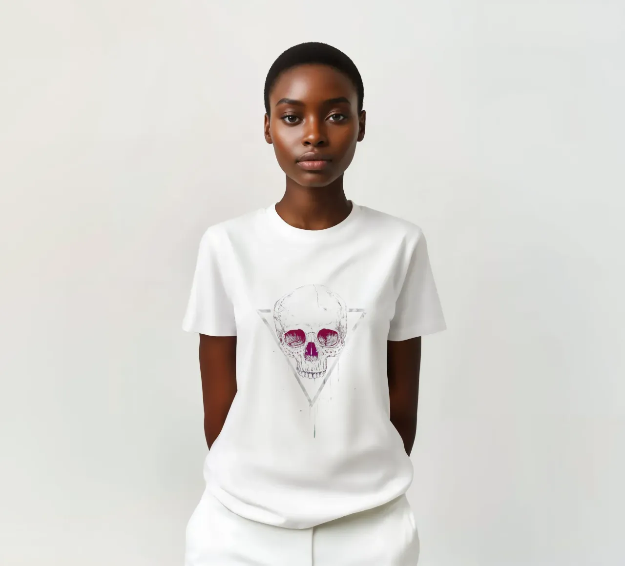 Skull in a triangle t-shirt da Balazs Solti