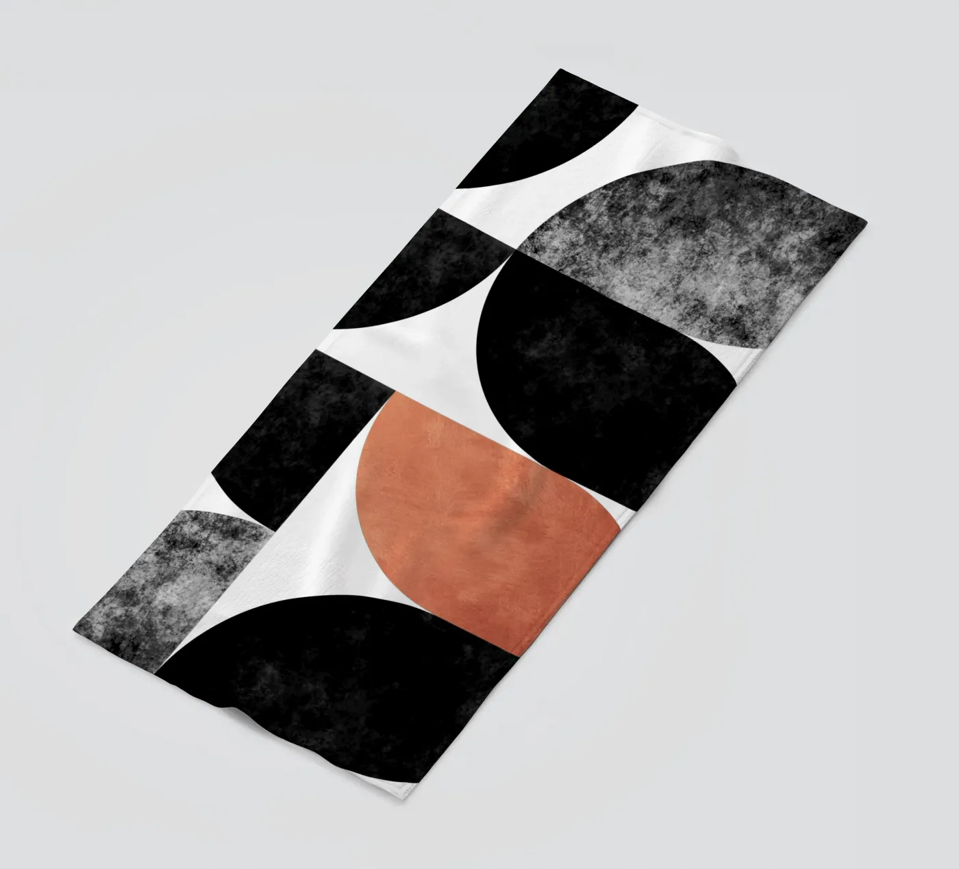 Calcestruzzo e Cooper telo mare da Mariel Toigo