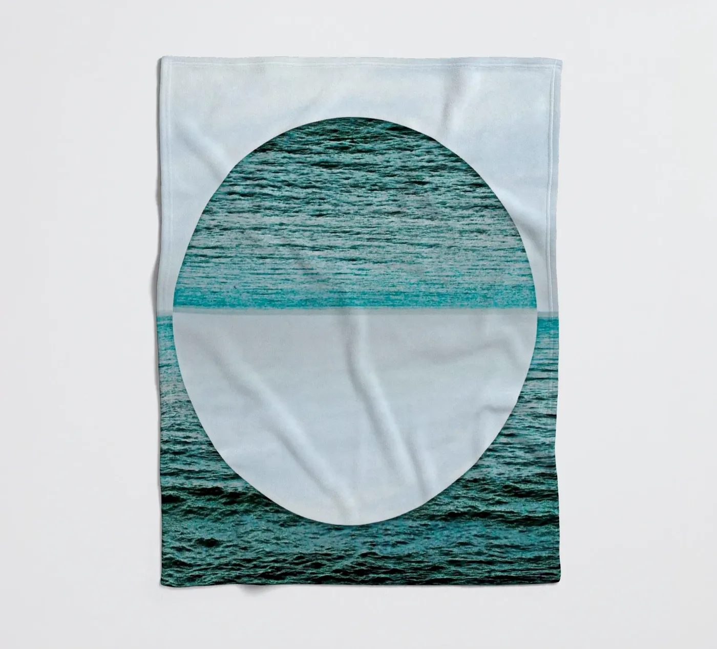 Alone Together Fleecedecke von mofartmonica
