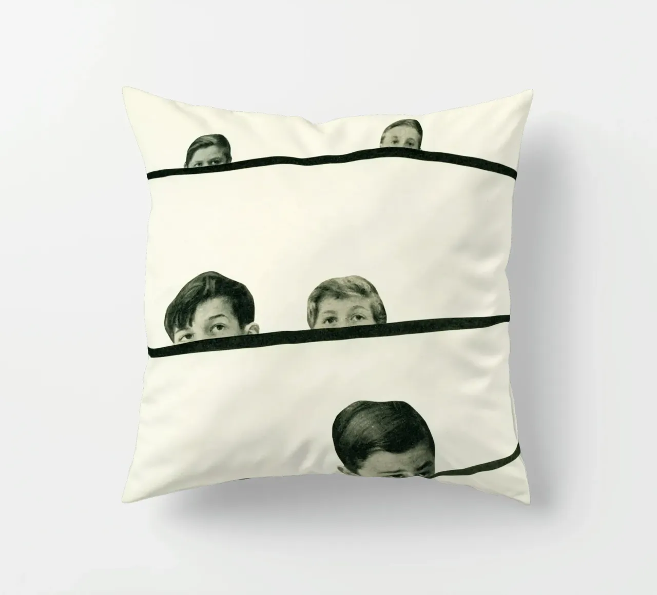 Cache-cache coussin de Cassia Beck Collage
