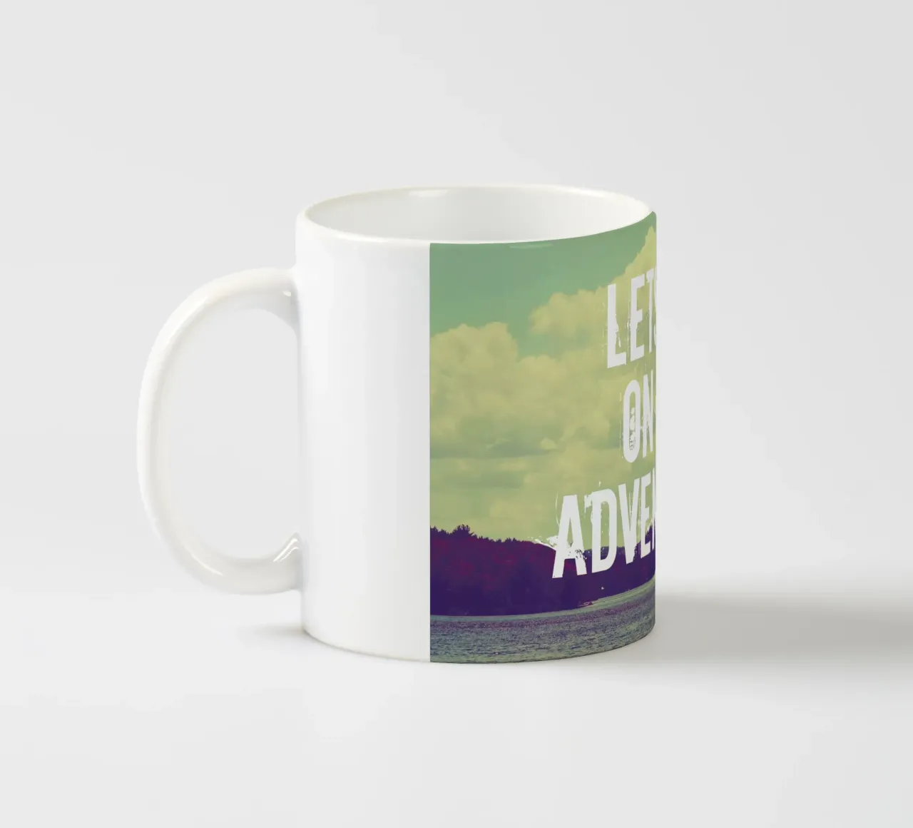 Lets go on an adventure tazza in ceramica da Vintage Skies