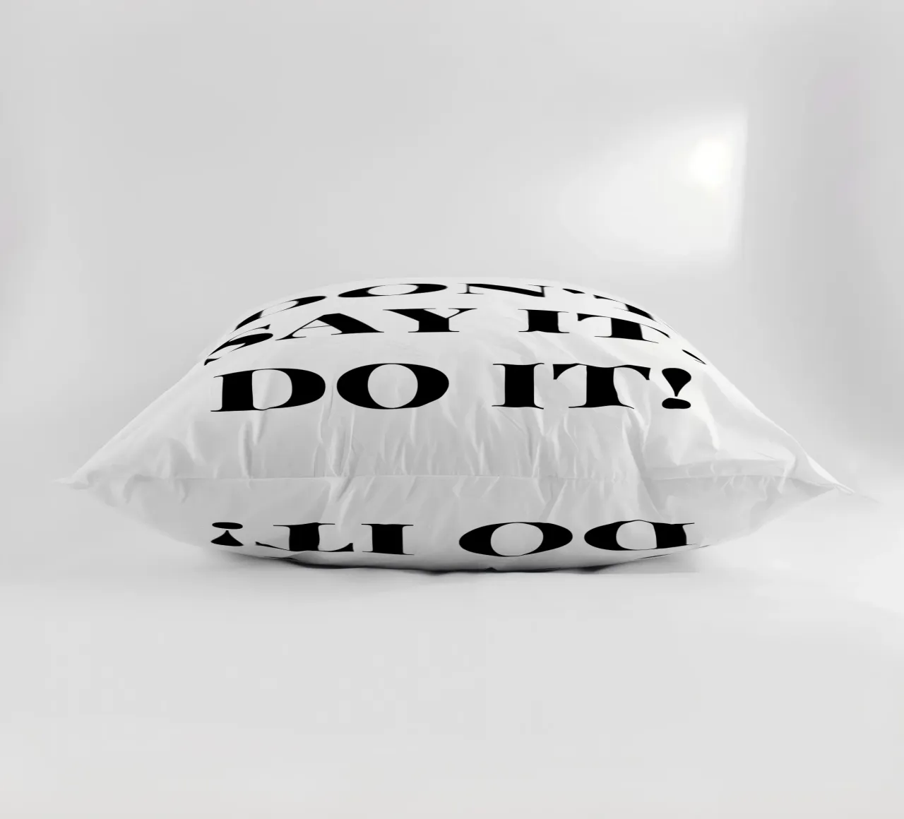 Don’t Say It – Do It! Motivation & Inspiration cuscino da RB-Quotes