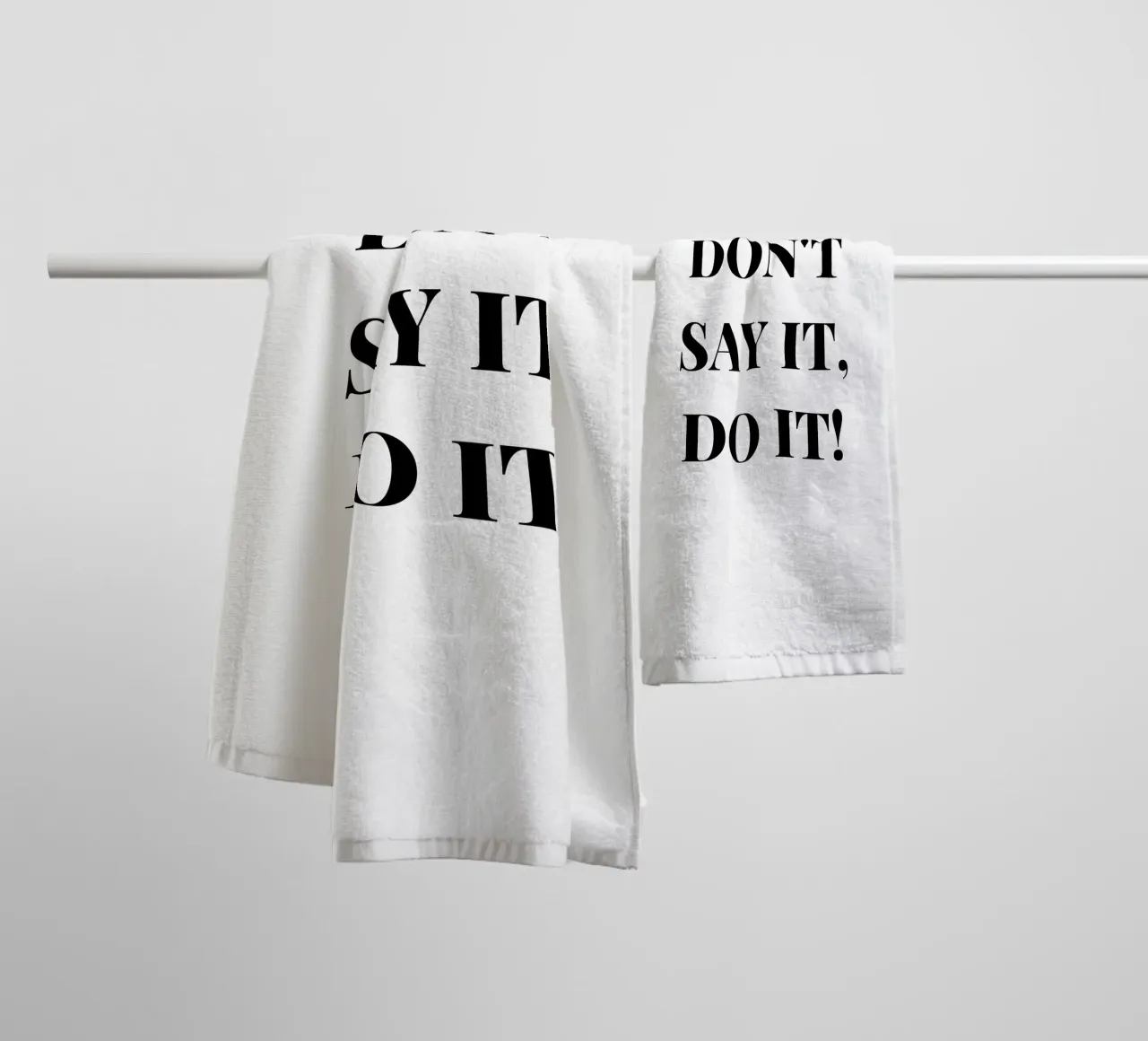 Don’t Say It – Do It! Motivation & Inspiration asciugamano da bagno da RB-Quotes
