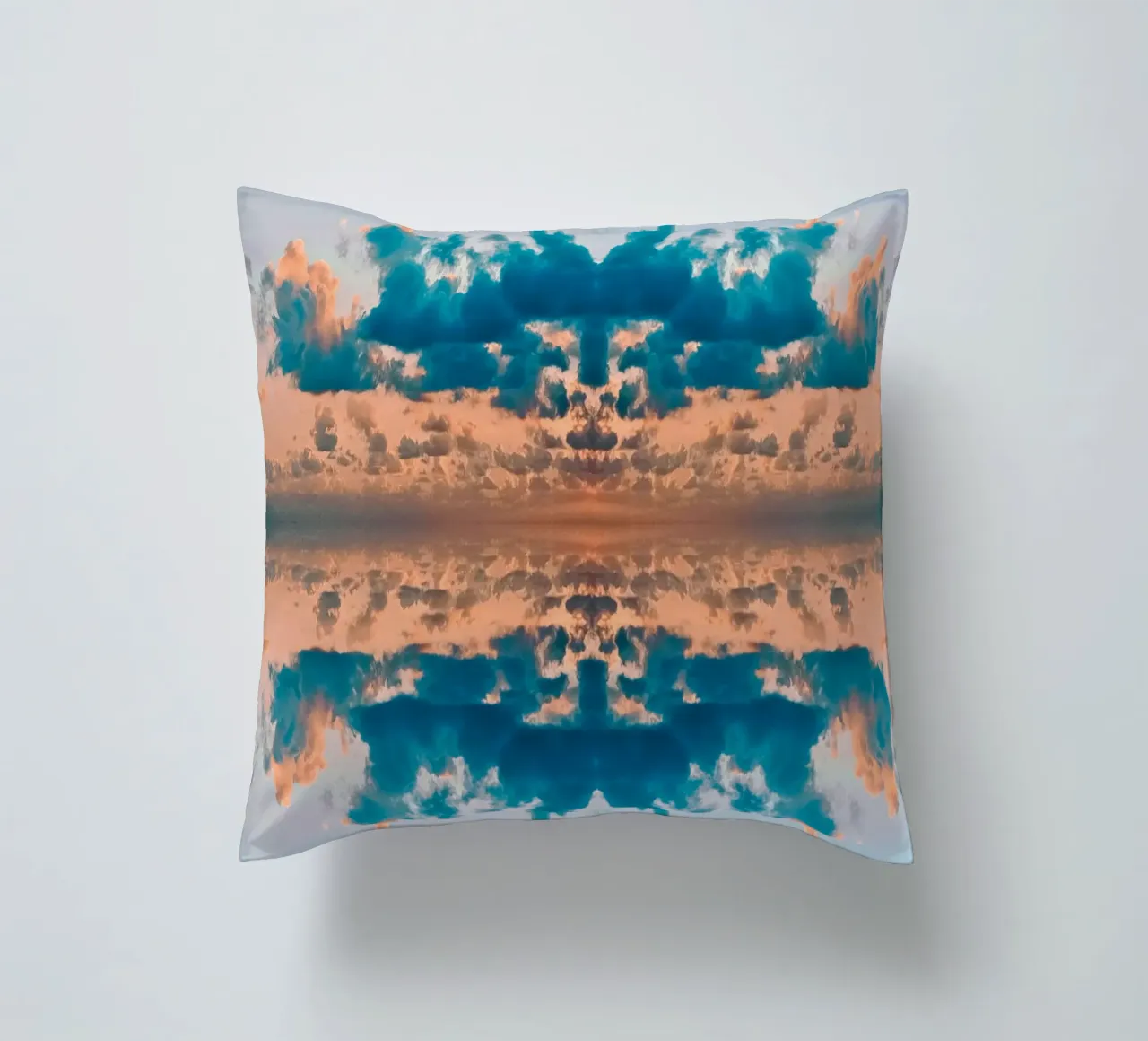 Stretched Canvas cuscino da mofartmonica
