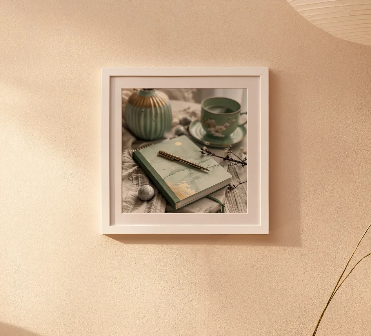 Serenità verde poster con telaio in legno da StillVibe Home