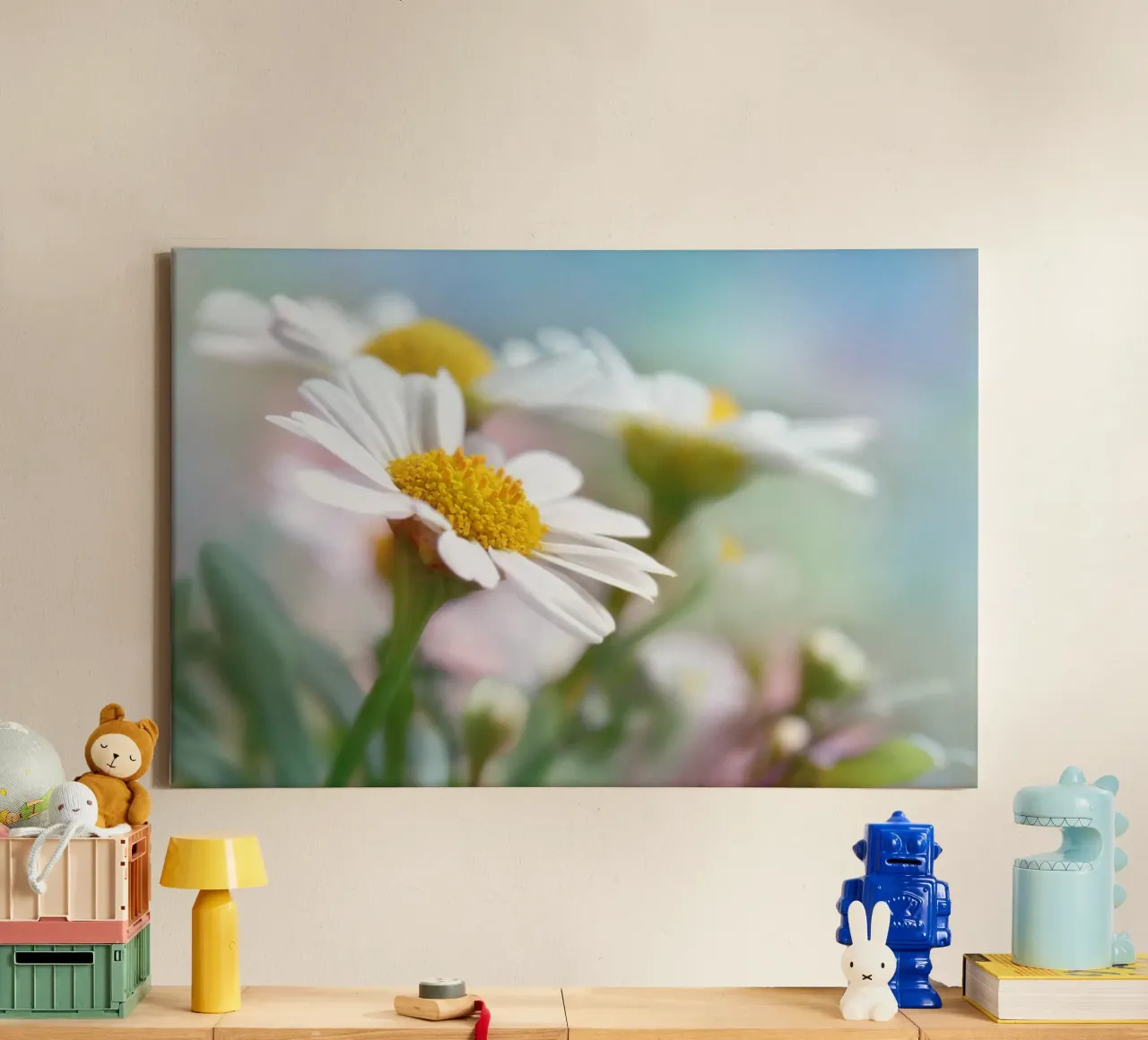 Margeriten Leinwand mit Schattenfugenrahmen von Atteloi