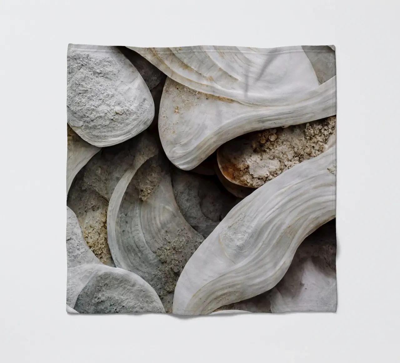 Sea Shells Detail No 3 coperta in pile da treechild