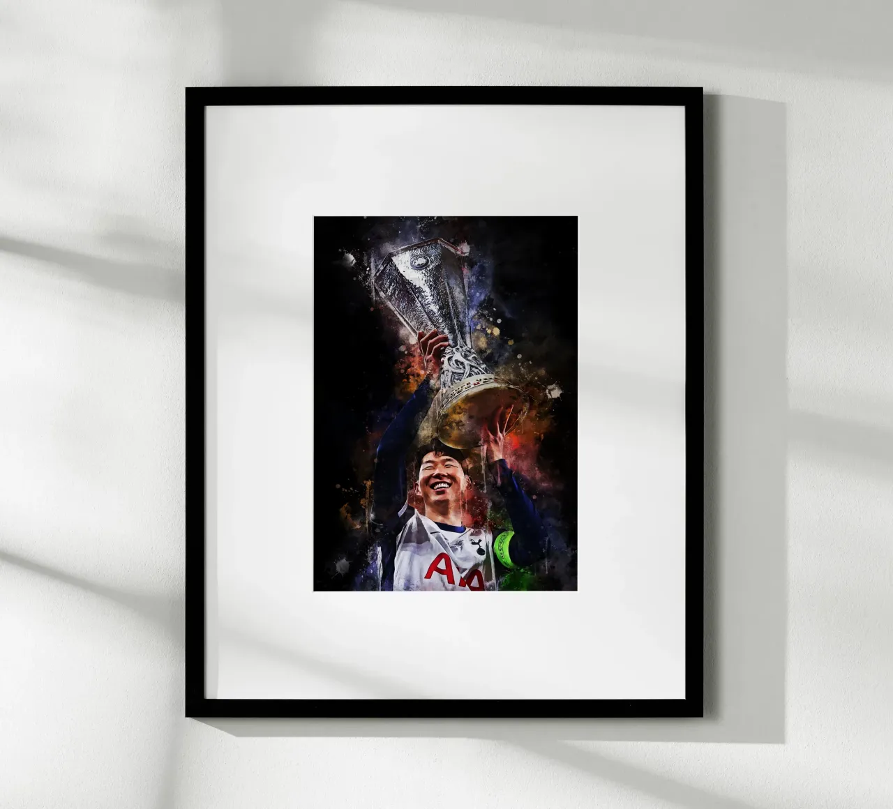 Son Heung-Min poster con telaio in legno da MasterInkArt