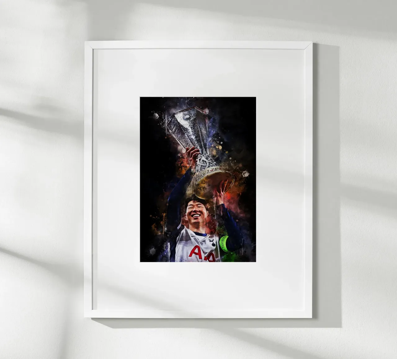 Son Heung-Min poster con telaio in legno da MasterInkArt