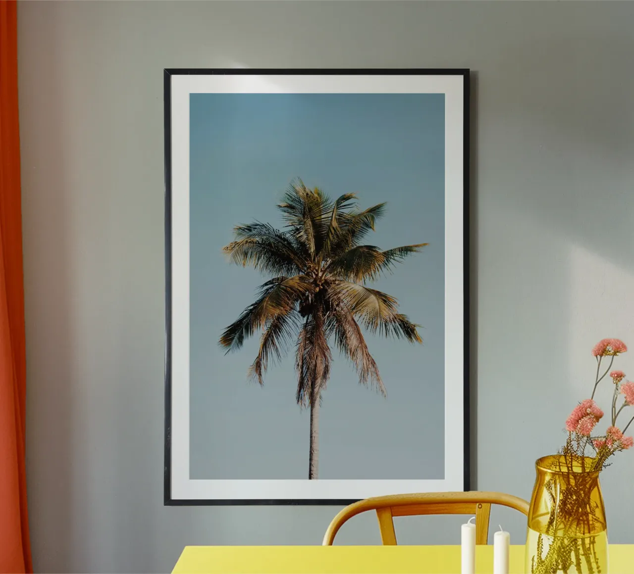 a palm tree iii / dominican republic poster con telaio in plastica da mauikauai