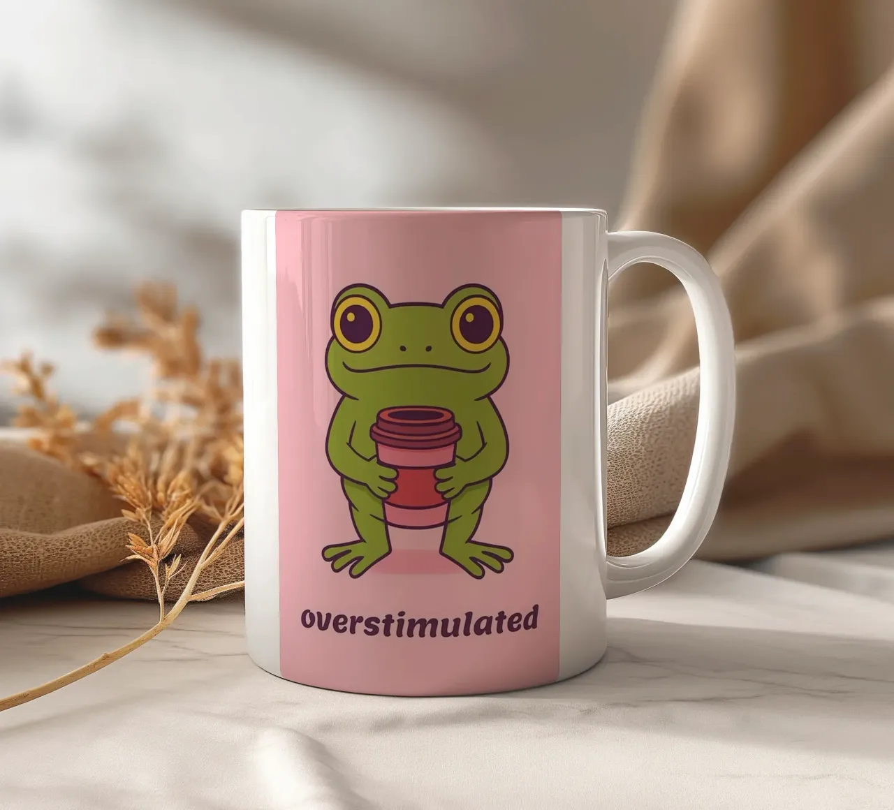 rana sovrastimolata tazza in ceramica da vickeyroads