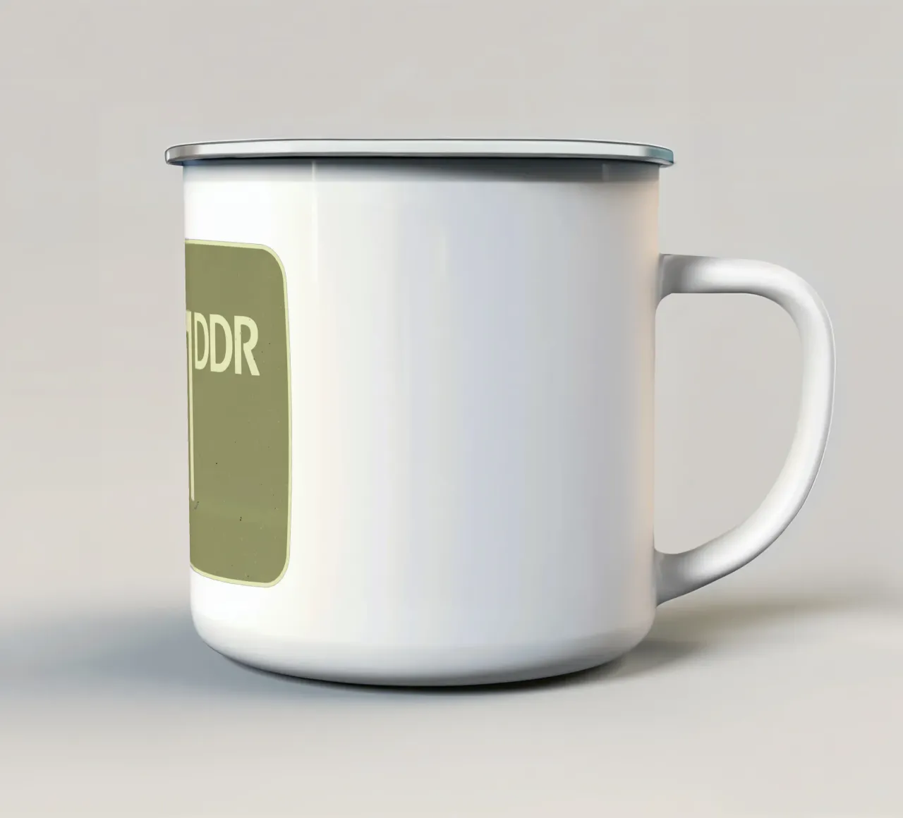 TV 1 DDR Emaille Tasse von DDR DESIGN