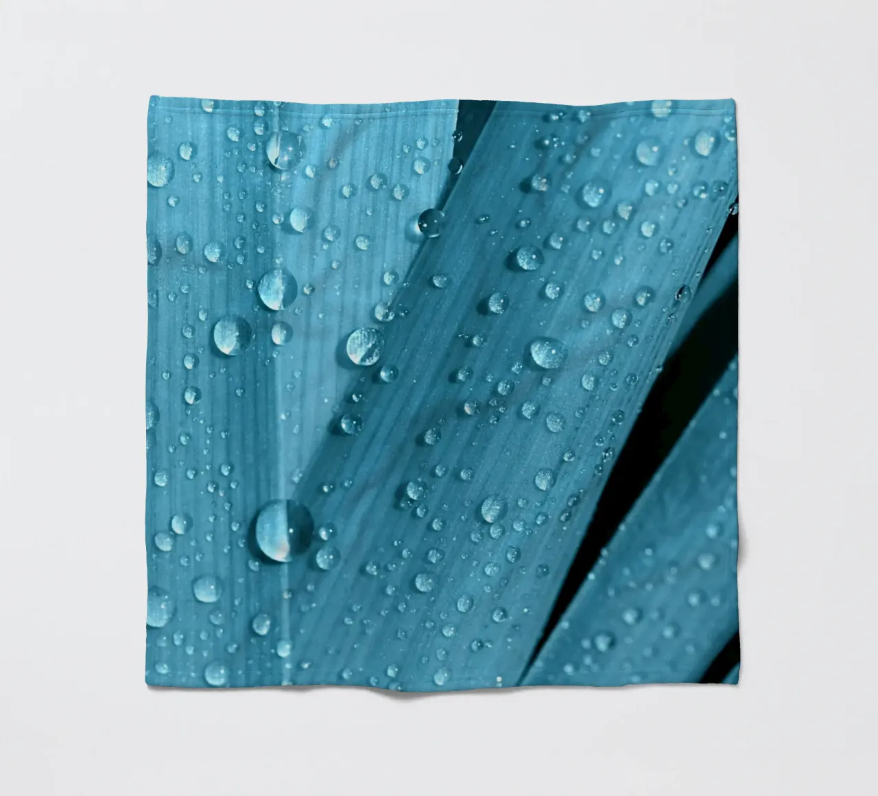 Wassertropfen Fleecedecke von Atteloi