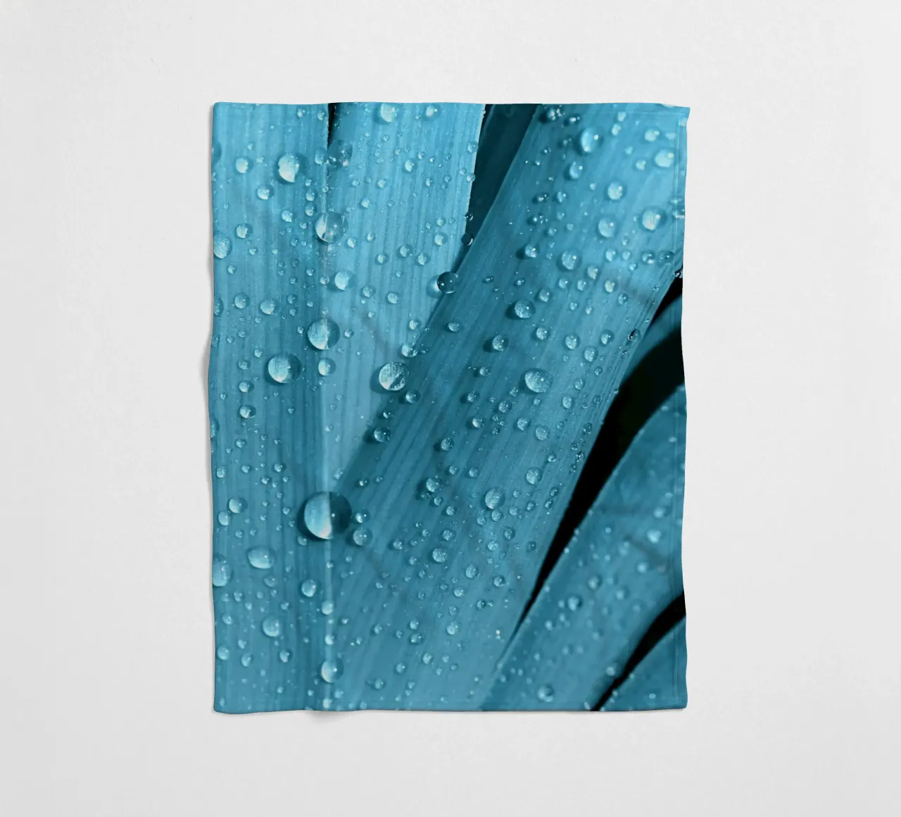 Wassertropfen Fleecedecke von Atteloi