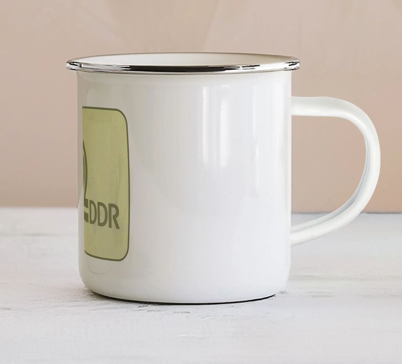 TV 2 DDR tazza in smalto da DDR DESIGN