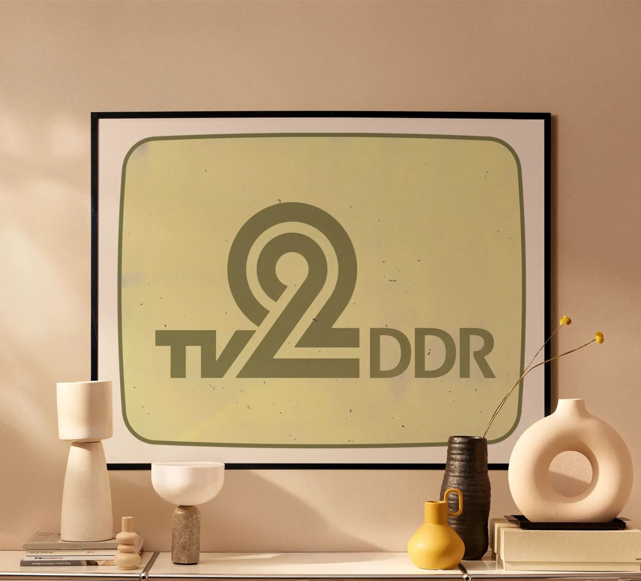 TV 2 DDR poster da DDR DESIGN