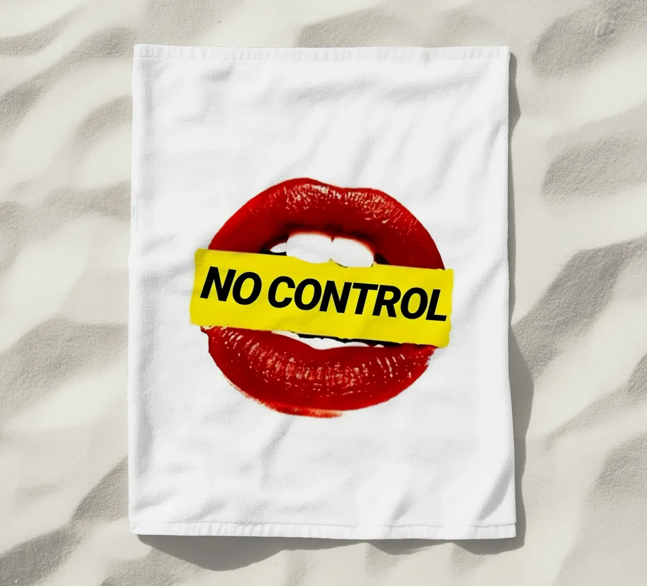 "NO CONTROL" telo mare da Type & Tape