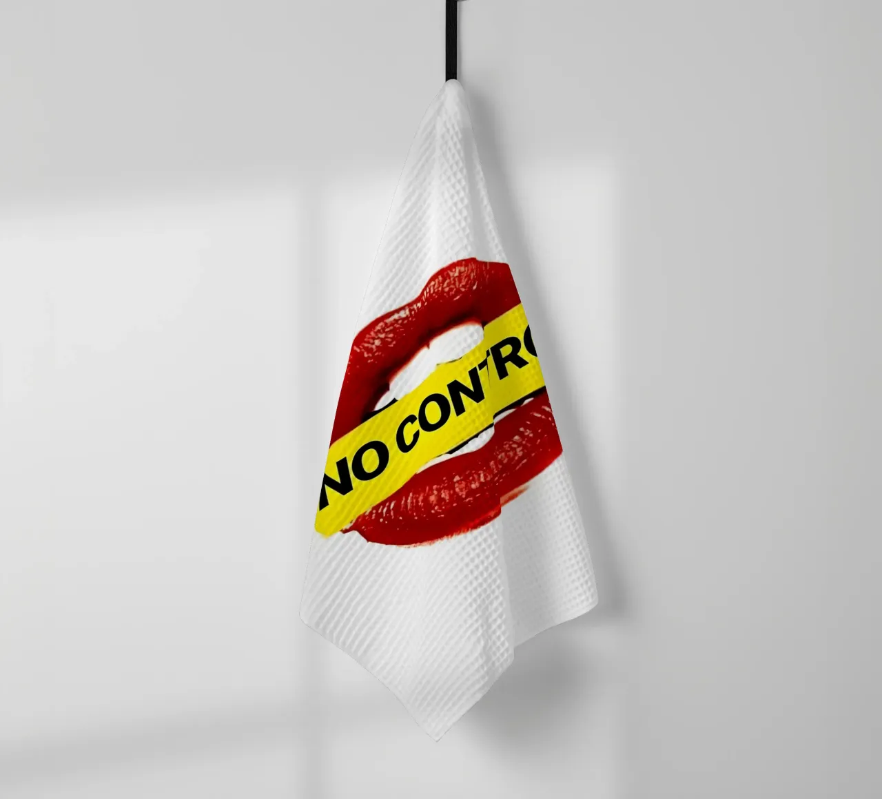 "NO CONTROL" canovaccio da cucina da Type & Tape