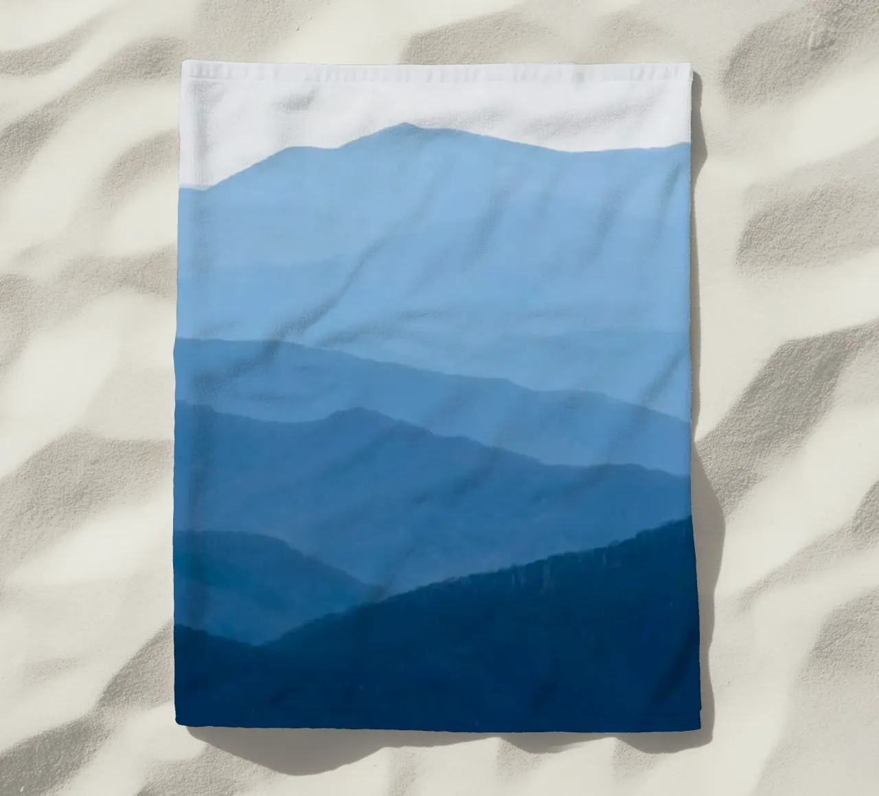 mountain layers gradient telo mare da melts