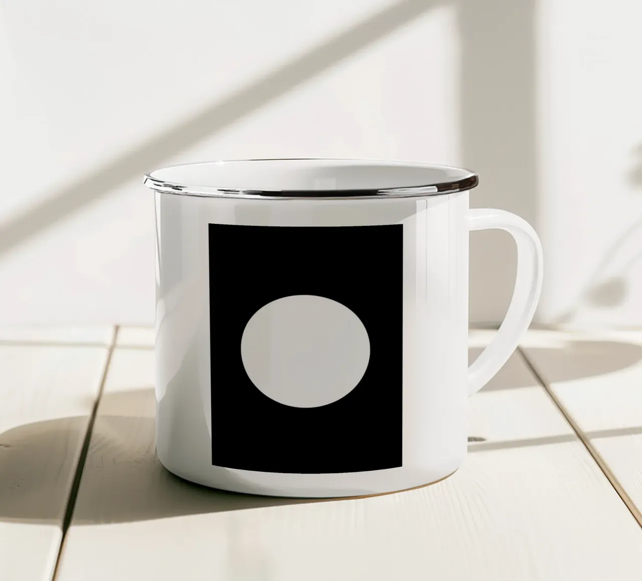 cerchio bianco tazza in smalto da Sabine Klein